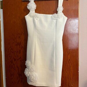 Elliatt Trompe 3D Floral Mini Dress